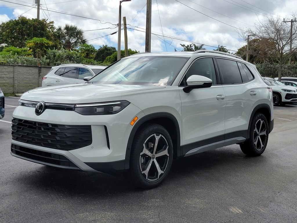 New 2026 White/off-white Volkswagen 2.0T SE image 2