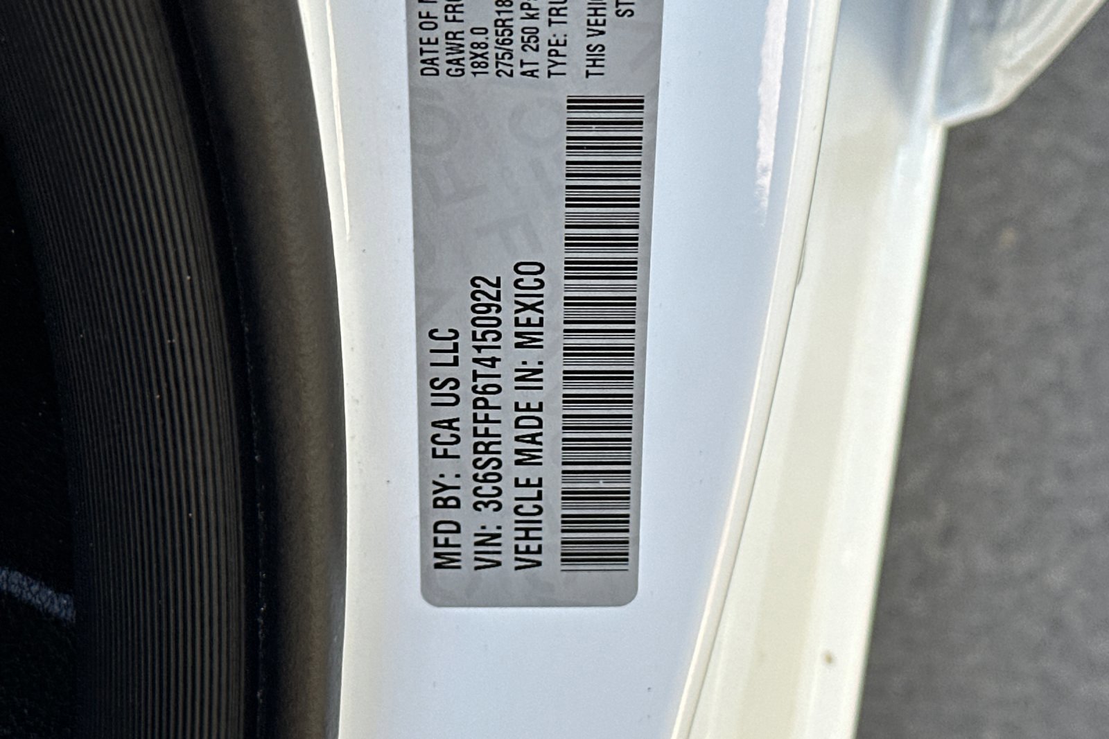 New 2026 Bright White Clear-Coat Exterior Paint RAM Big Horn/Lone Star image 26