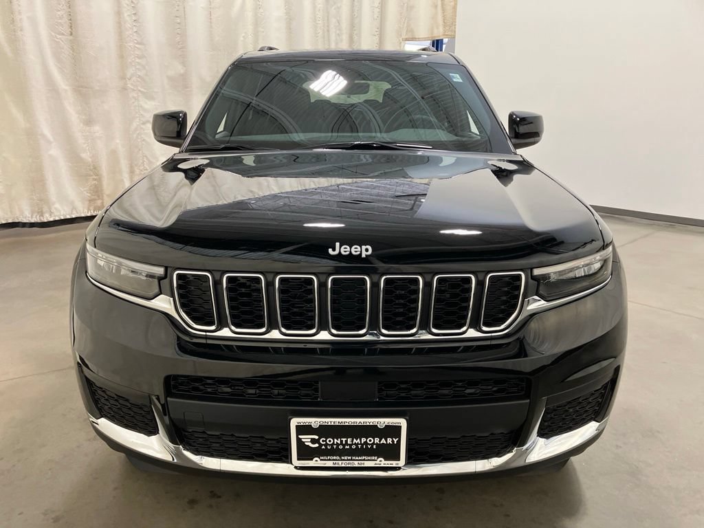 New 2026 Diamond Black Crystal Pearl-Coat Exterior Paint Jeep Laredo X image 21