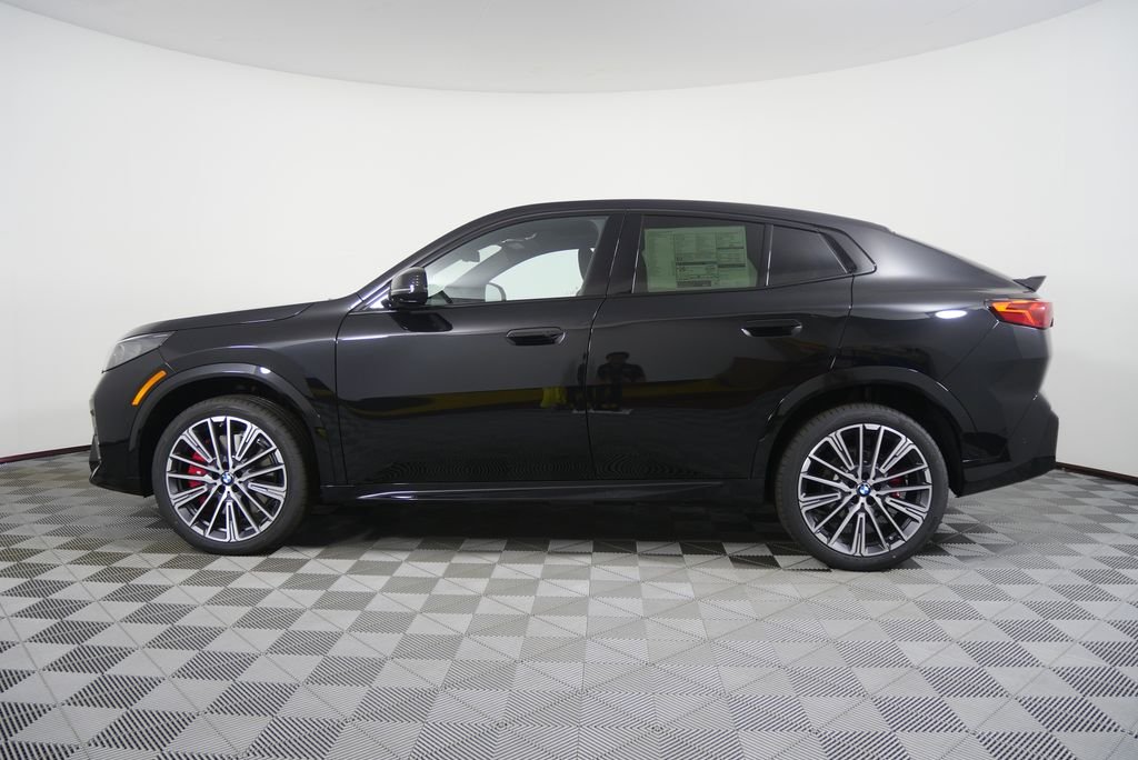 New 2026 Black Sapphire Metallic BMW xDrive28i image 6