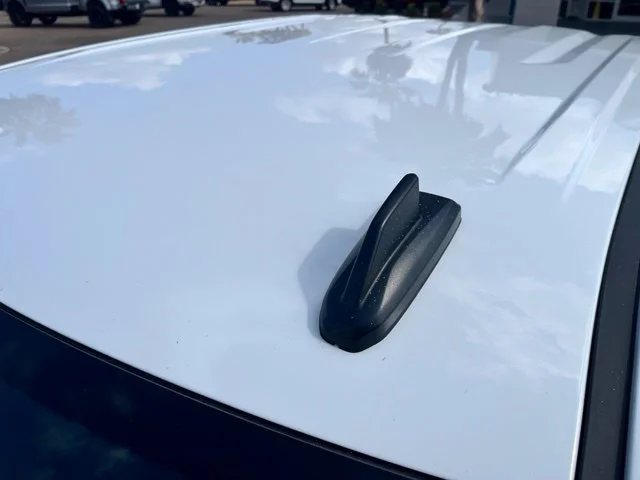 Used 2025 White Chevrolet LT image 11