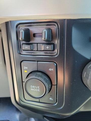 New 2026 Oxford White Ford F-450® XL image 49