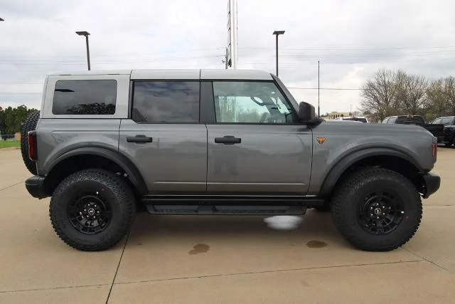 New 2026 Carbonized Gray Metallic Ford Badlands® image 4