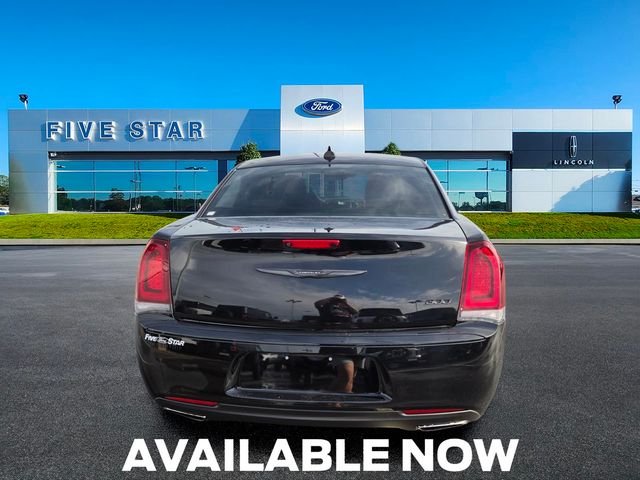 Used 2021 Gloss Black Chrysler Touring image 10