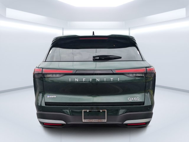 New 2027 Green INFINITI LUXE image 4
