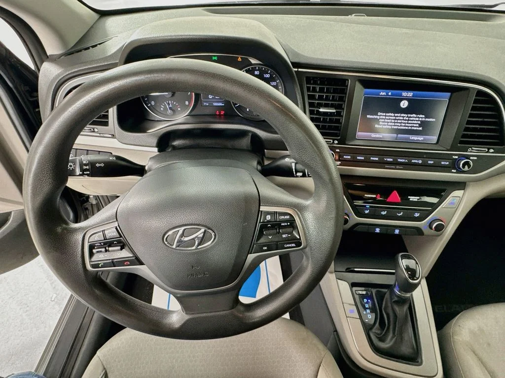 Used 2018 Machine Gray Hyundai SEL image 12