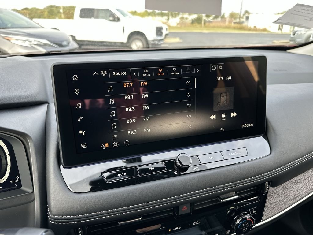 2026 Nissan Rogue Platinum - Photo 16