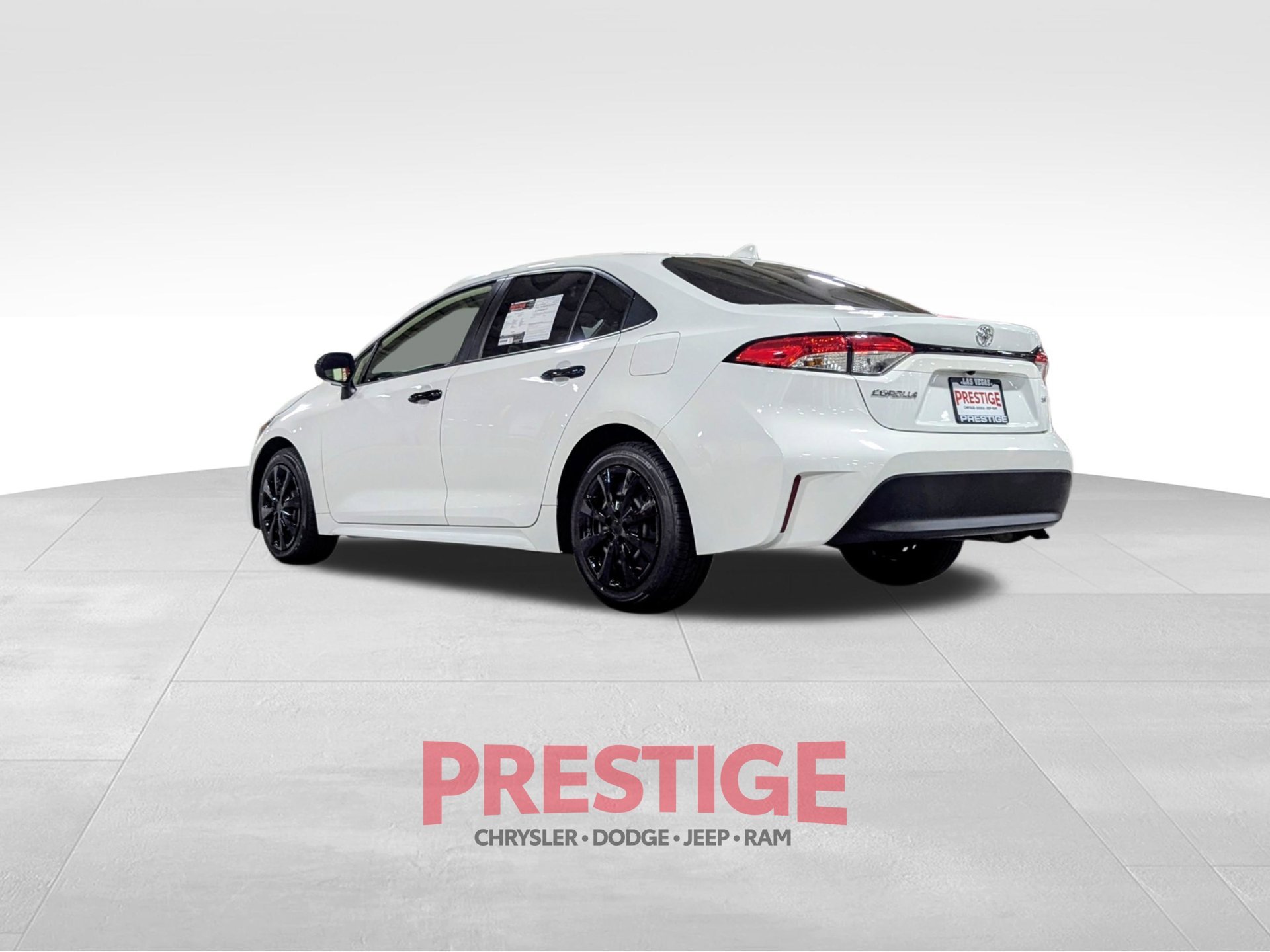 Used 2023 White Toyota LE image 9