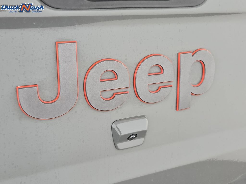 Used 2021  Jeep Mojave image 35