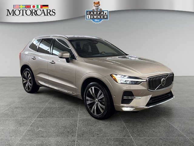 2023 Volvo XC60 B6 Ultimate Bright Theme