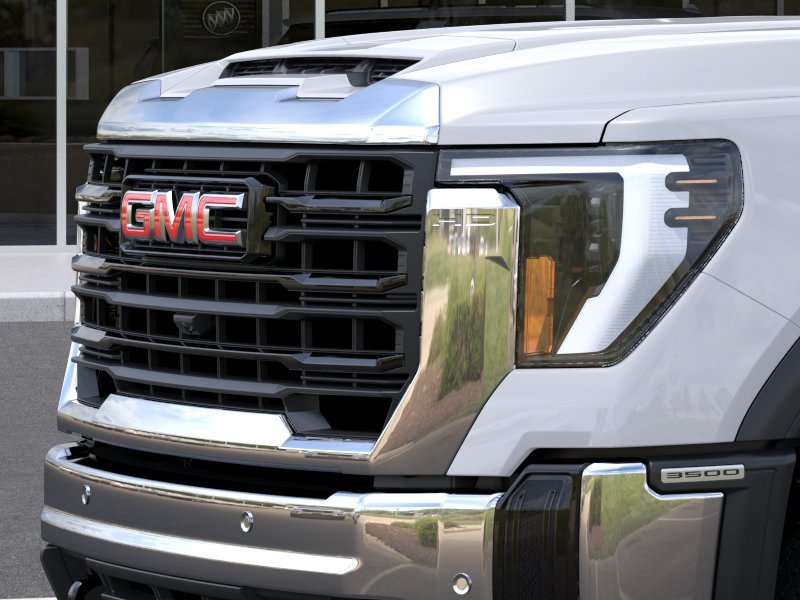 2026 GMC Sierra 3500HD Pro - Photo 13