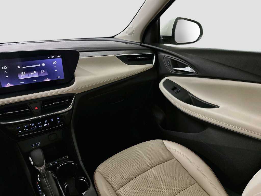 Used 2025 White Frost Buick Avenir image 23