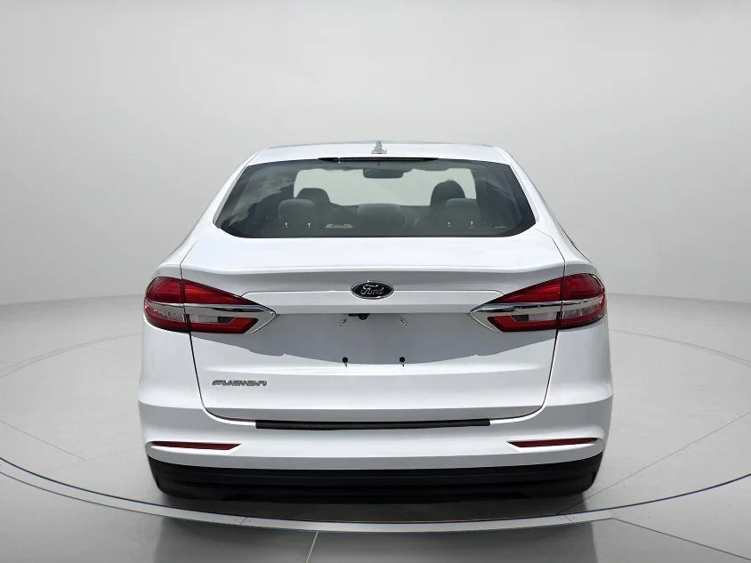Used 2020 White Ford S image 5