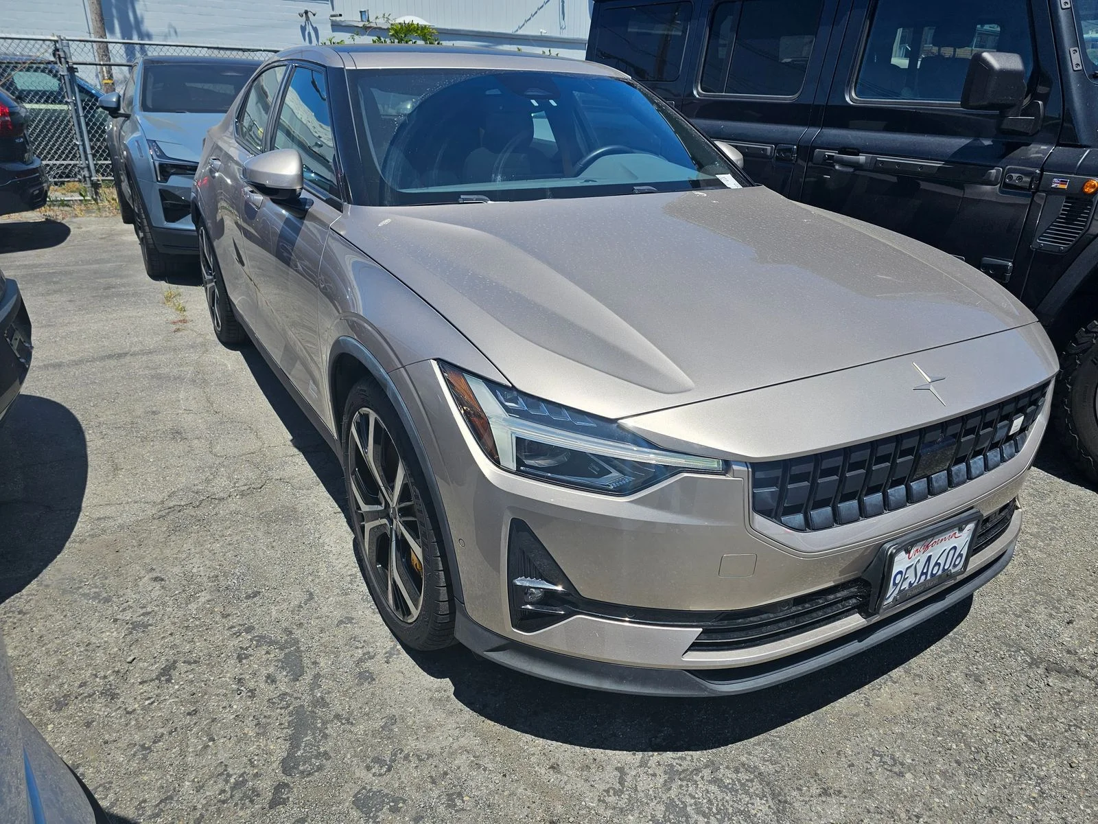 Used 2023  Polestar Long Range Dual Motor Performance Plus image 2