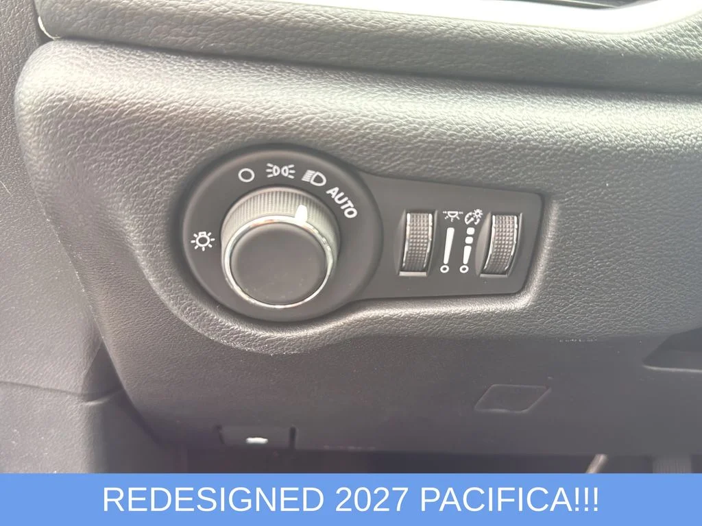 New 2027 Black Chrysler Limited image 18