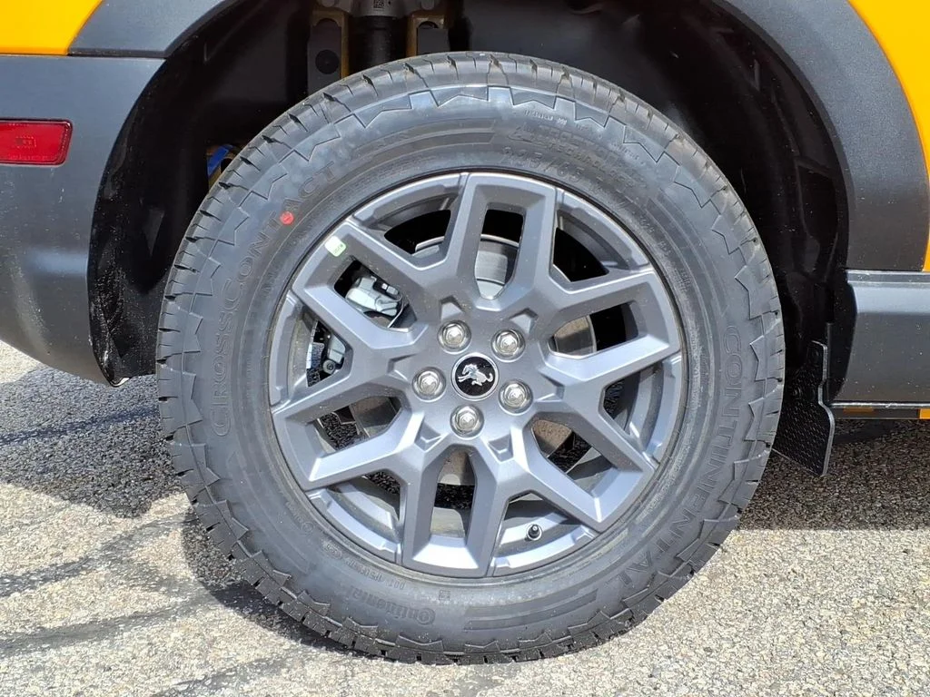 New 2026 Orange Fury Metallic Tri-Coat Ford Big Bend image 7
