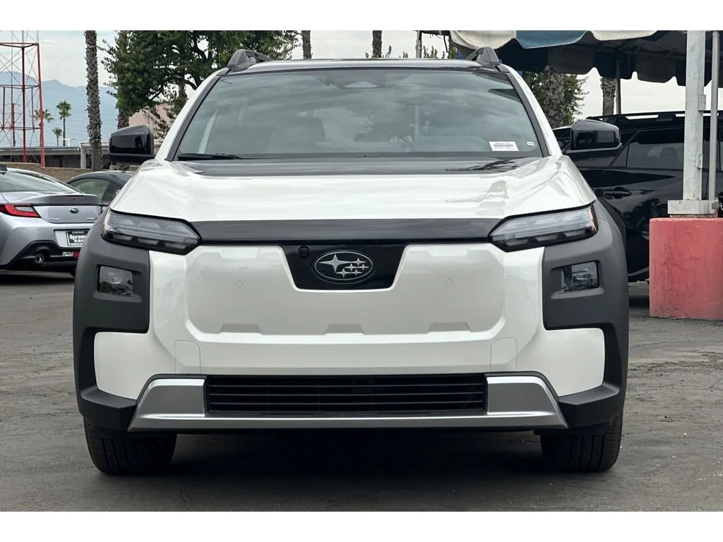 New 2026 CRYSTAL WHITE PEARL Subaru Touring image 9