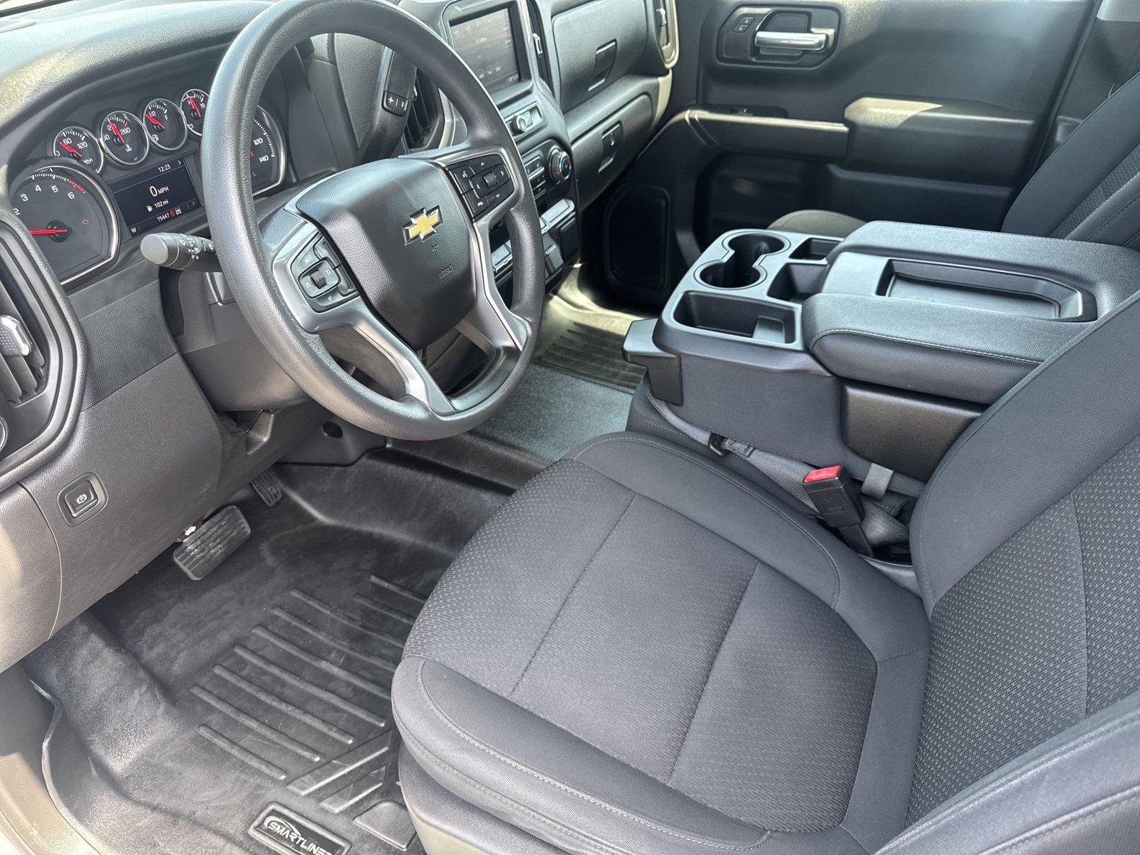 Used 2022 SILVER ICE METALLIC Chevrolet Custom image 10