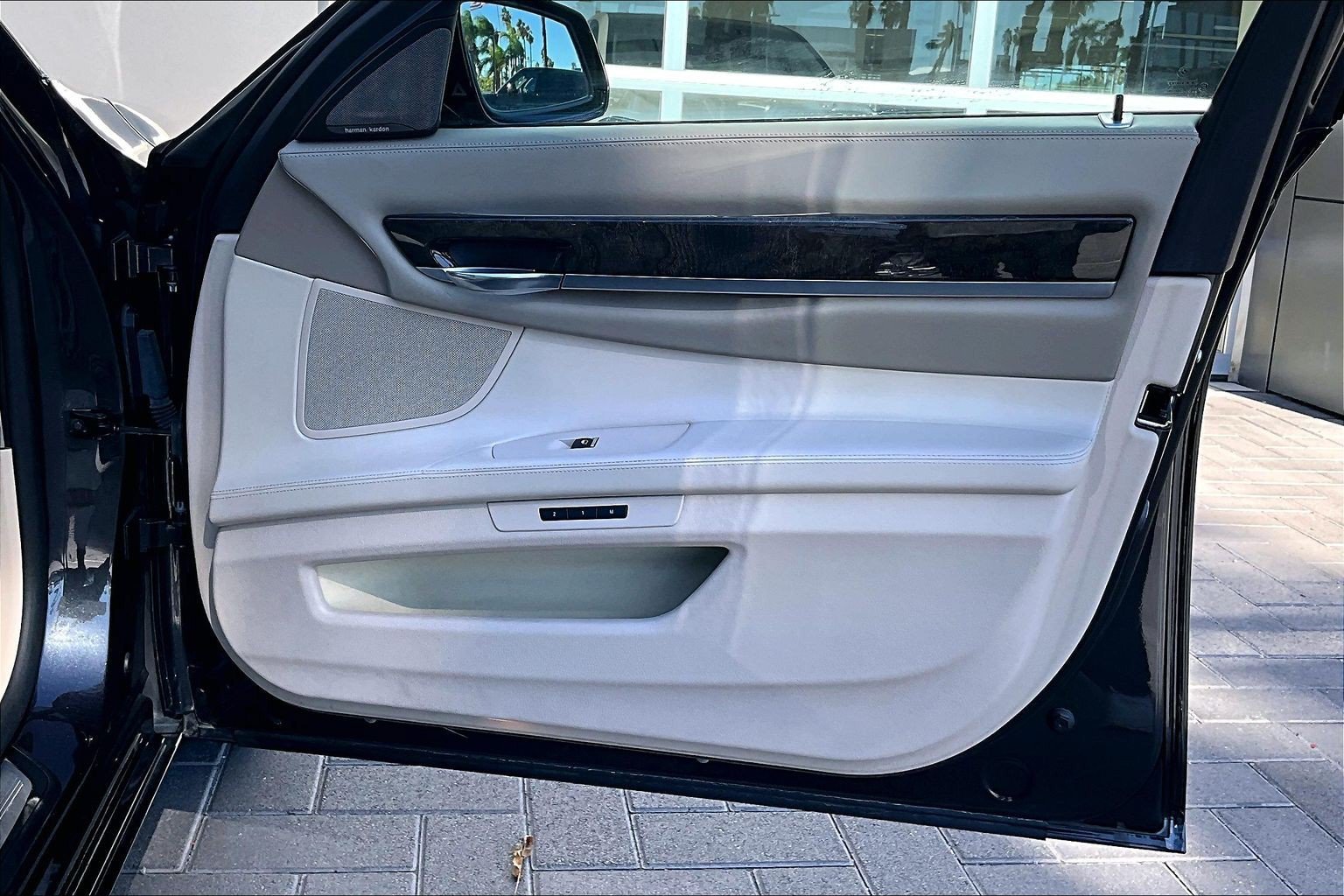 Used 2014 Gray BMW 750i image 24