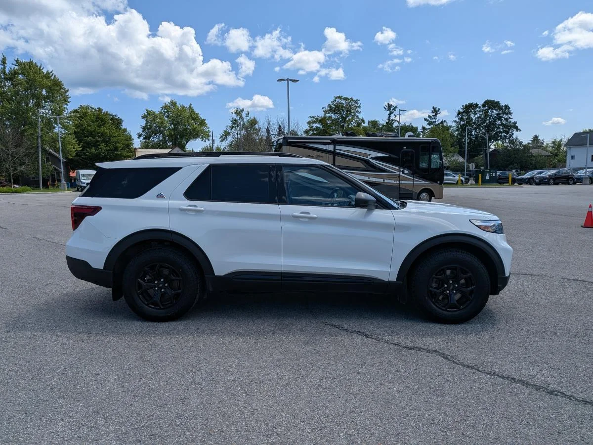 Used 2023 White Ford Timberline image 4