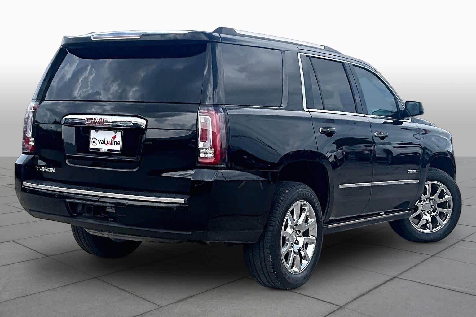 Used 2015 Onyx Black GMC Denali image 12