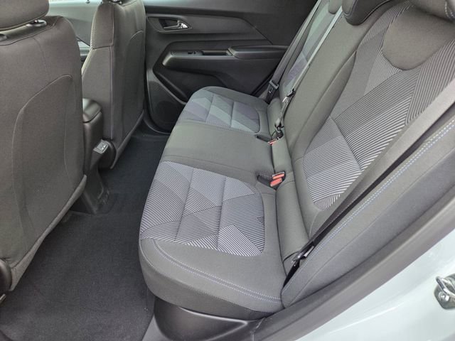 2027 Chevrolet Bolt LT - Photo 7