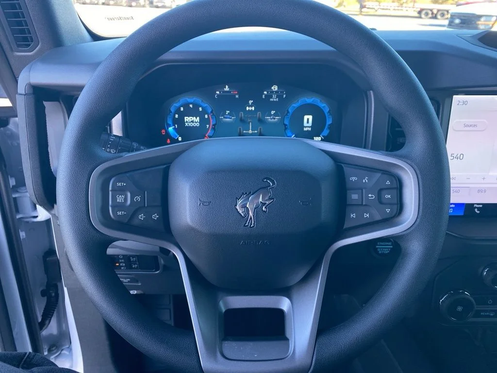 2025 Ford Bronco 4-Door Base - Photo 22