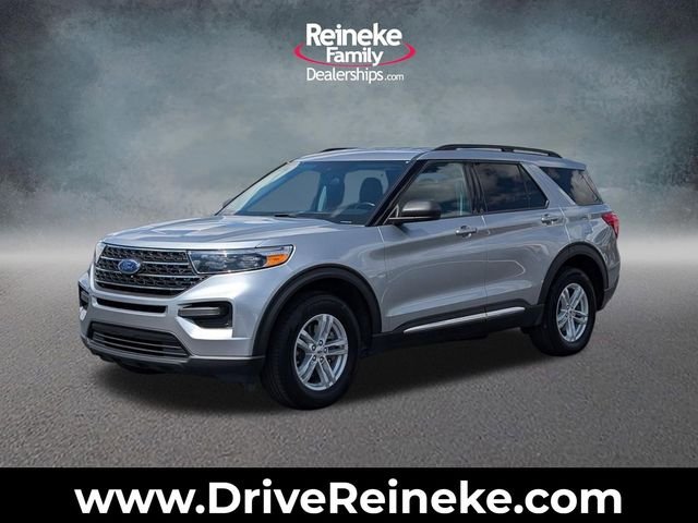 Used 2023 Silver Ford XLT image 1