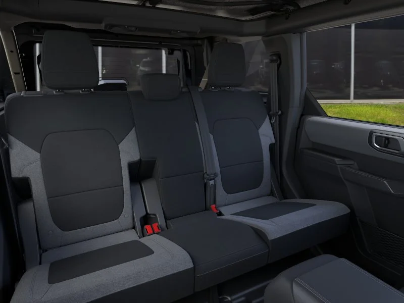 2025 Ford Bronco 4-Door Base - Photo 11