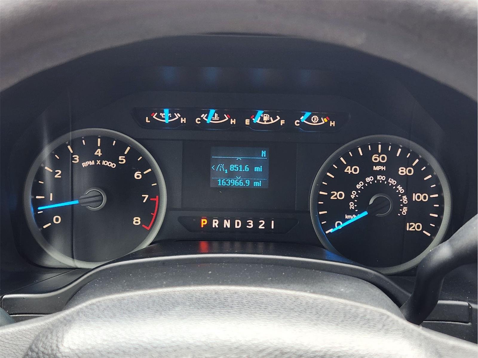 Used 2017 Shadow Black Ford XLT image 15