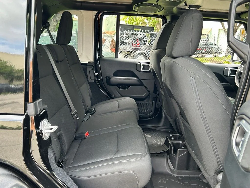 Certified Used 2018 Black Jeep Unlimited Sahara image 49