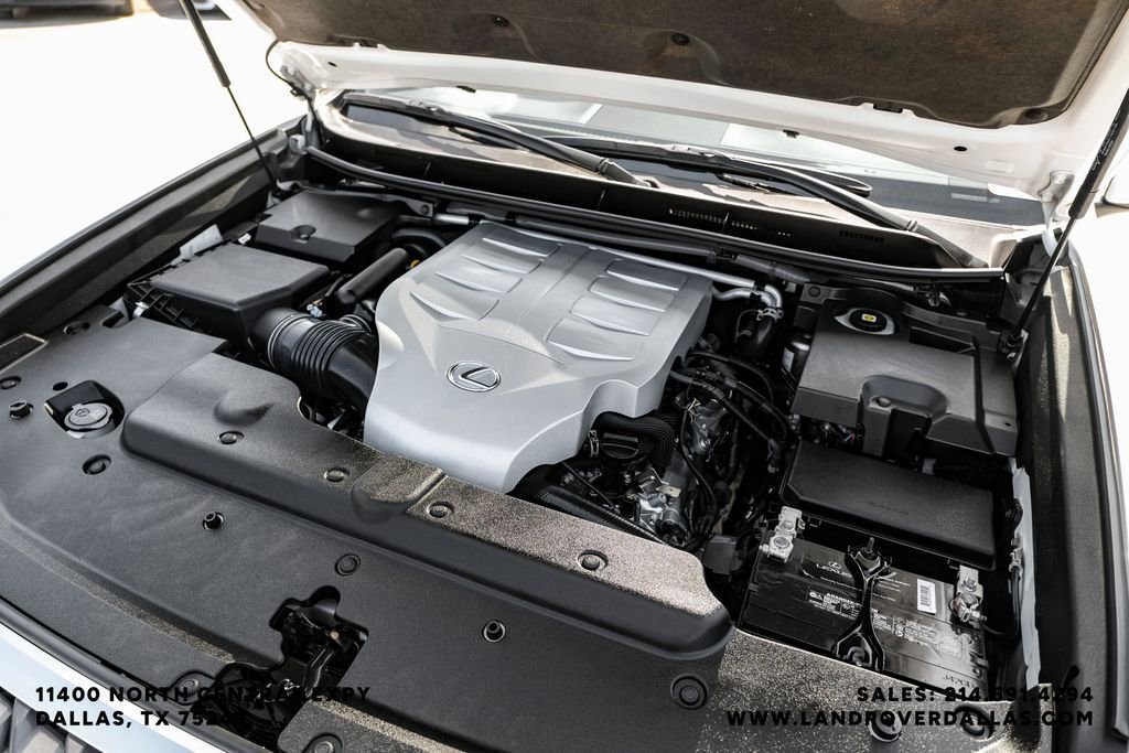 Used 2023 White Pearl Lexus 460 image 40