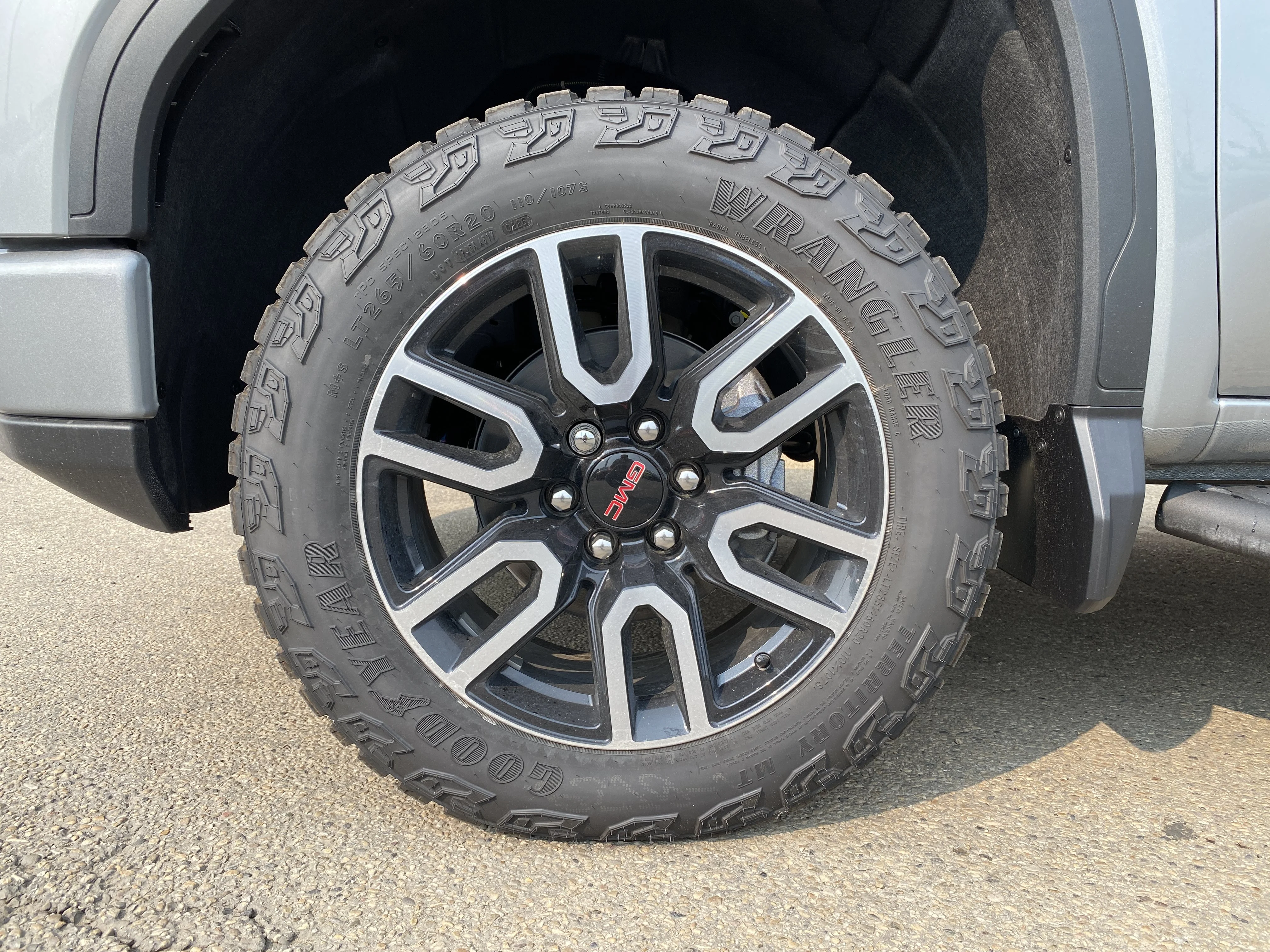 New 2026 STERLING METALLIC GMC AT4 image 12