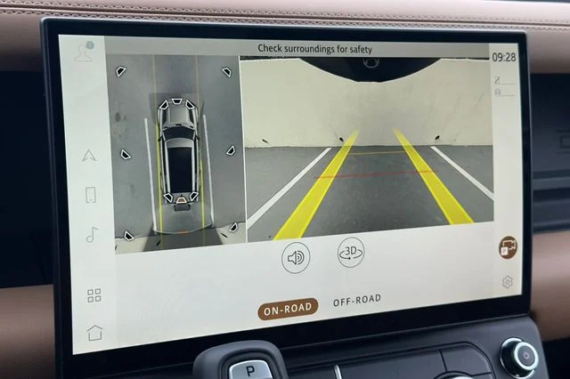 New 2026 Woolstone Green Land Rover S image 19