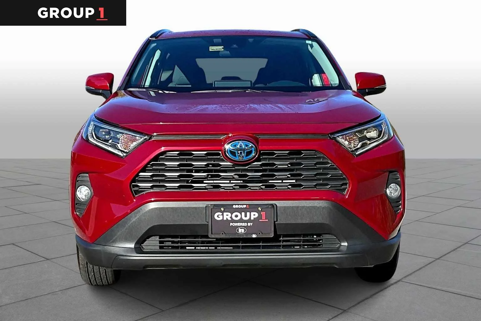 Used 2021 Ruby Flare Pearl Toyota Hybrid XLE image 4