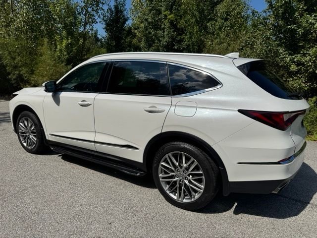 Used 2023 Platinum White Pearl Acura Advance image 7