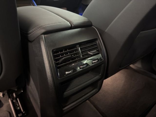 2026 BMW X5 40i - Photo 17