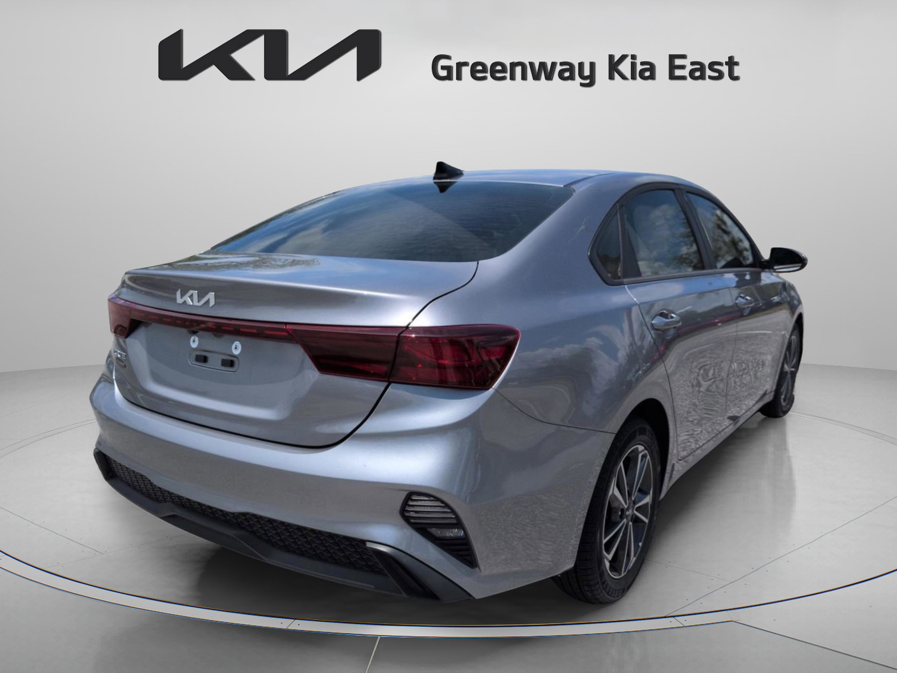 Certified Used 2023 Steel Gray Kia LXS image 6