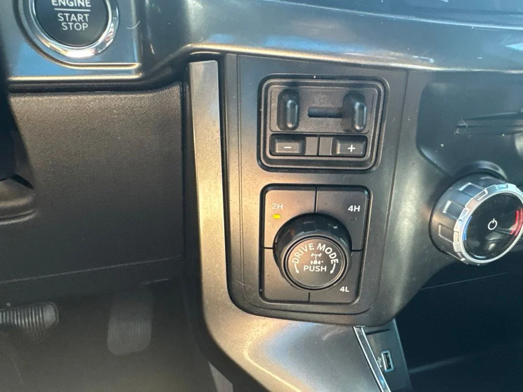 Used 2023 Gray Metallic Ford XLT image 23