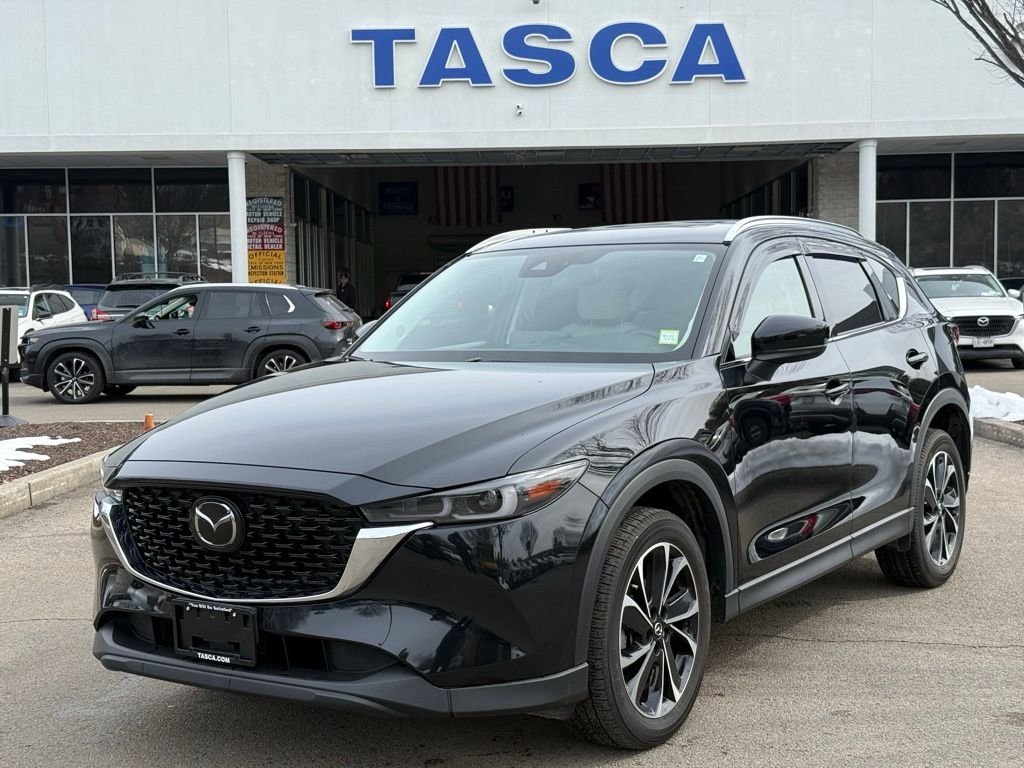 2023 Mazda CX-5 S Premium package