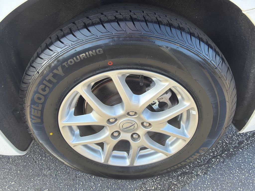2024 Chrysler Pacifica Touring L - Photo 19