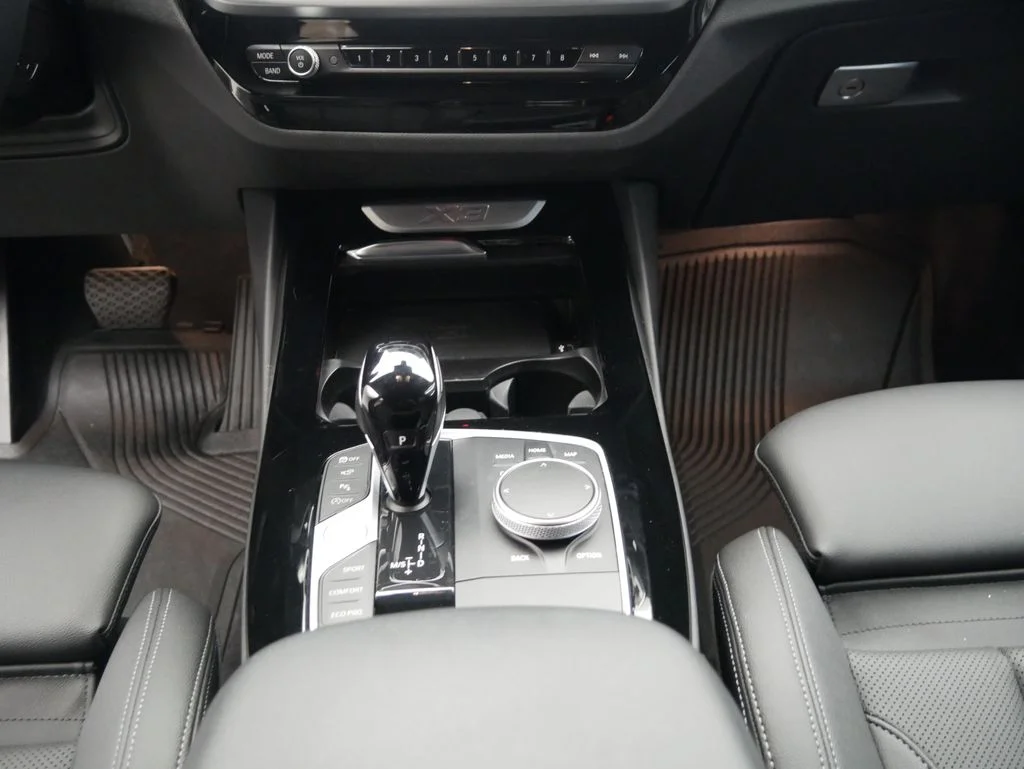 Used 2023 Jet Black BMW xDrive30i image 34