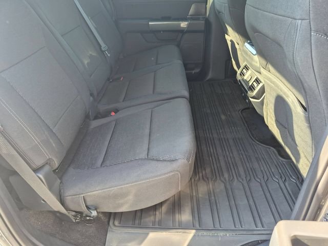 Used 2022 Gray Metallic Ford XLT image 19