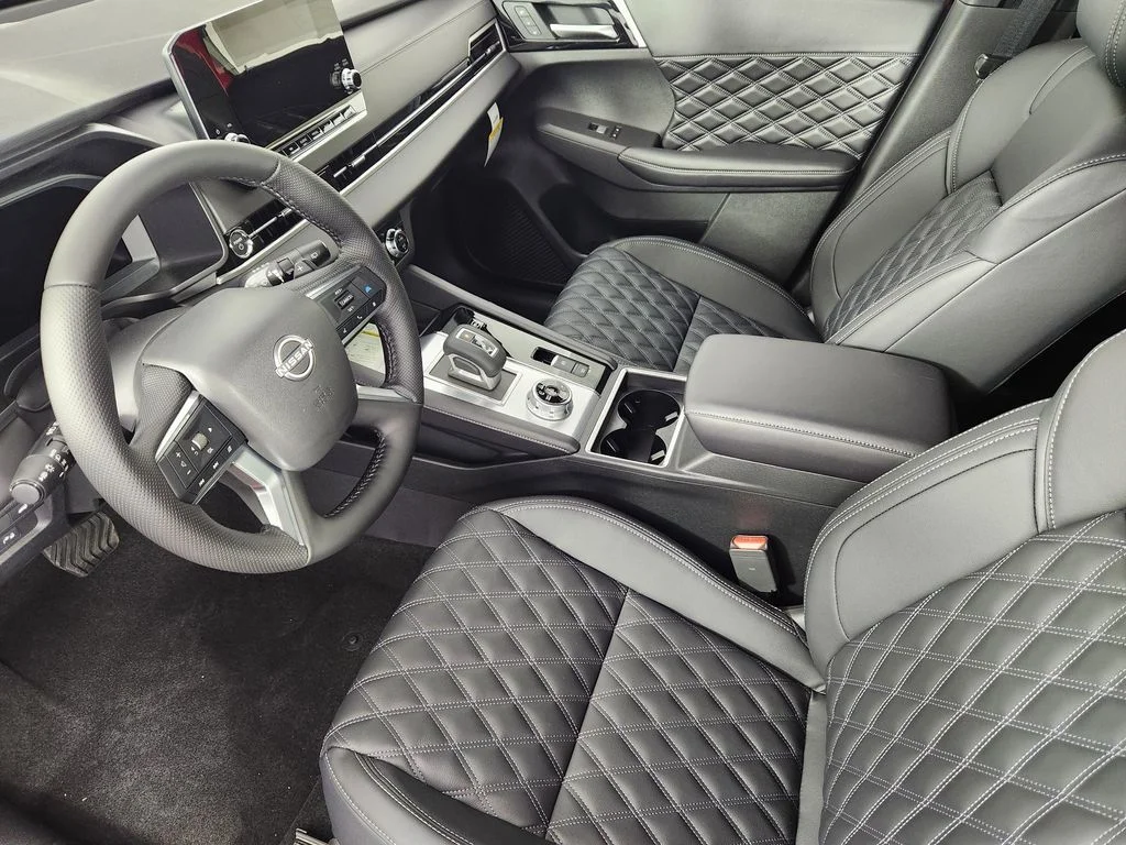 New 2026 Gray Nissan Platinum image 11