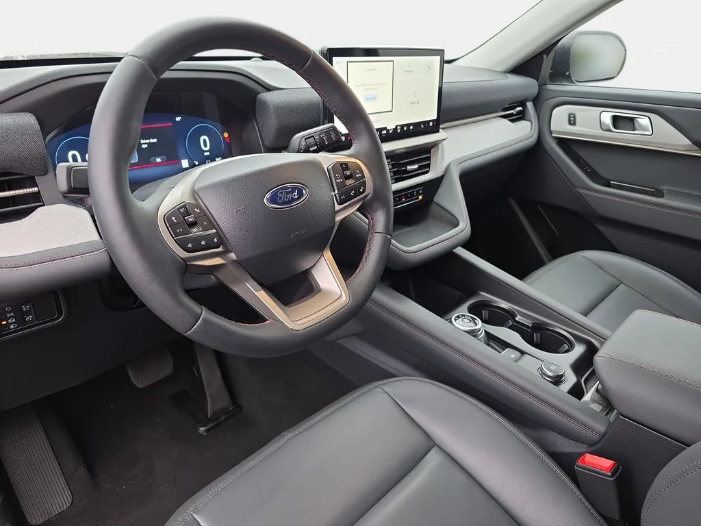 New 2026 Agate Black Metallic Ford Active image 14