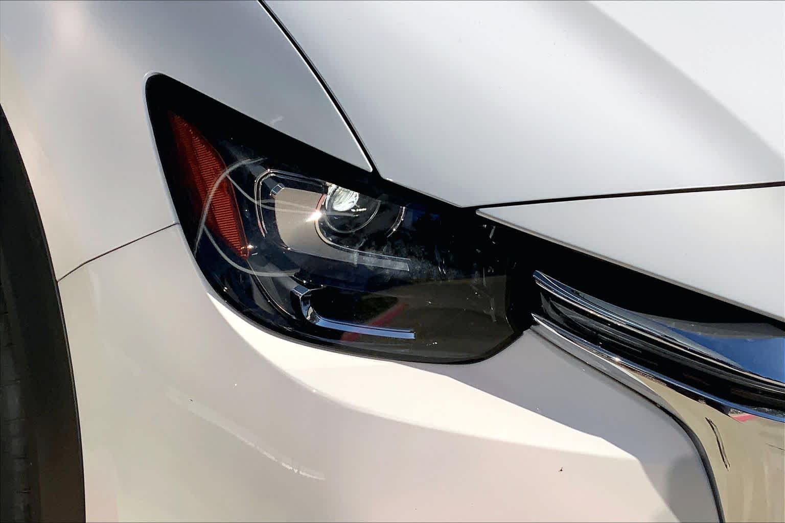 New 2026 Rhodium White Premium Mazda 3.3 Turbo Select AWD image 13