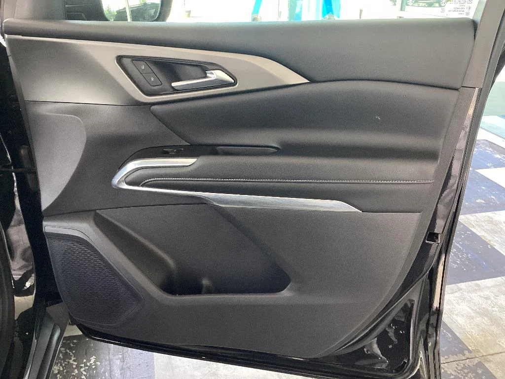 Used 2024 Mosaic Black Metallic Chevrolet FWD LT image 25