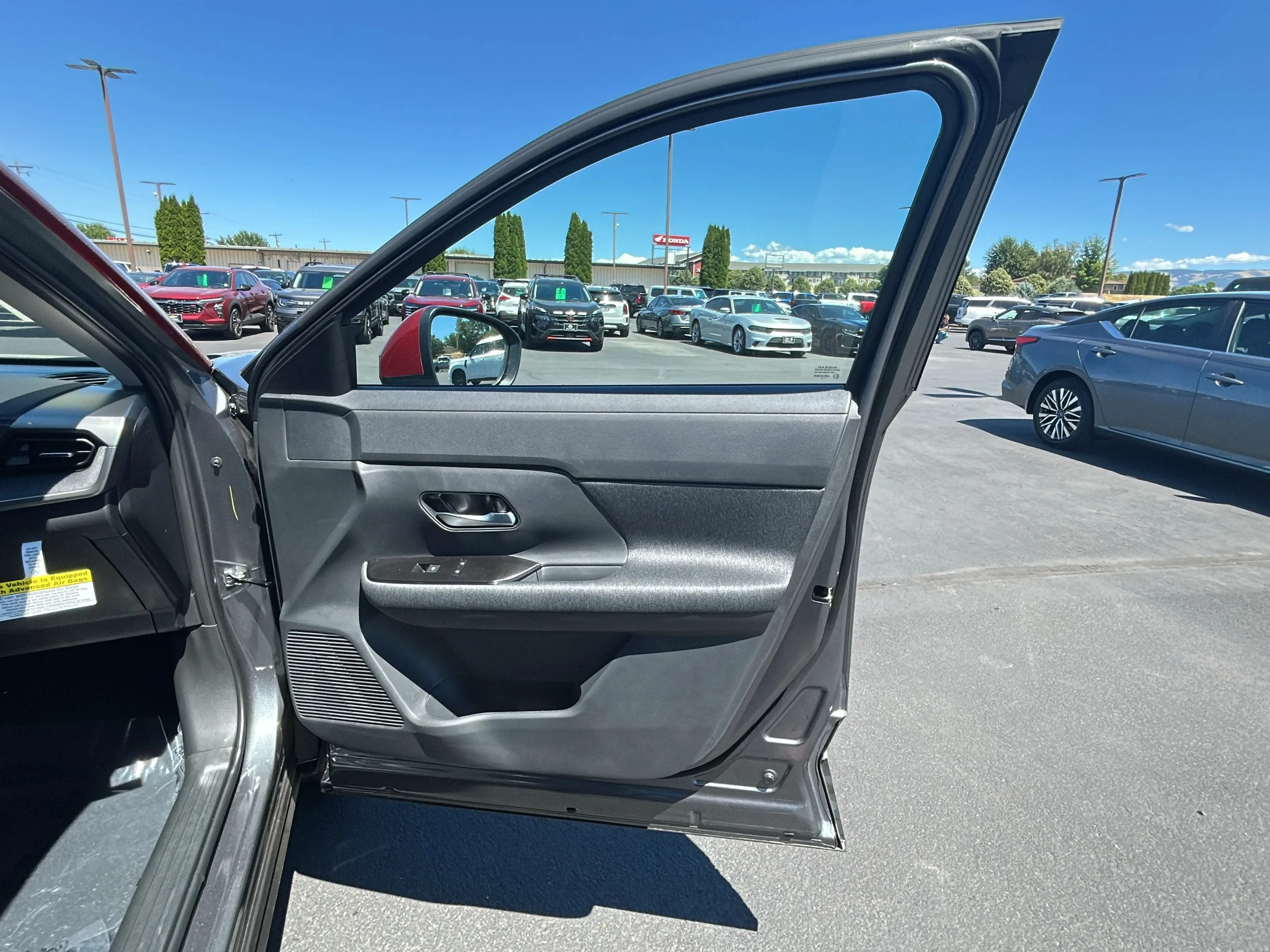New 2026 Pewter Nissan SV image 39