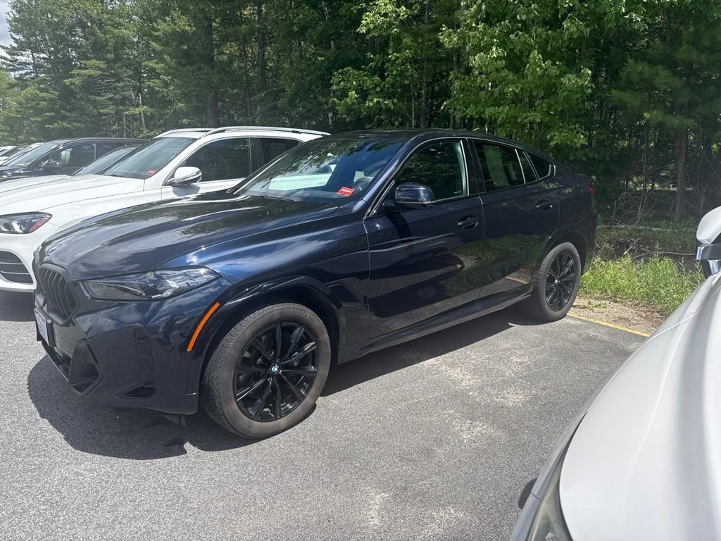Used 2024 Black BMW xDrive40i image 6