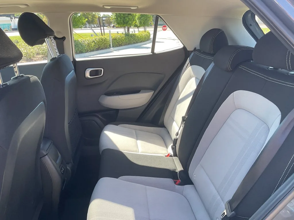 Used 2025 Gray Hyundai SEL image 13